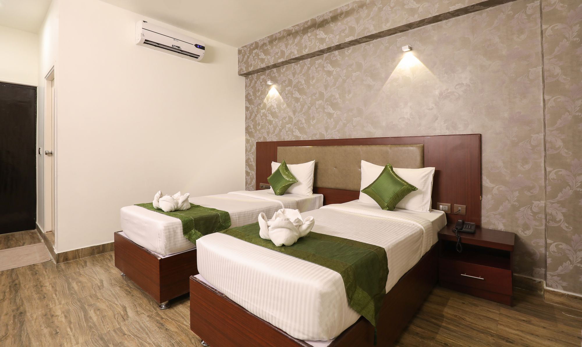 Treebo Paul's Hotel 3*
