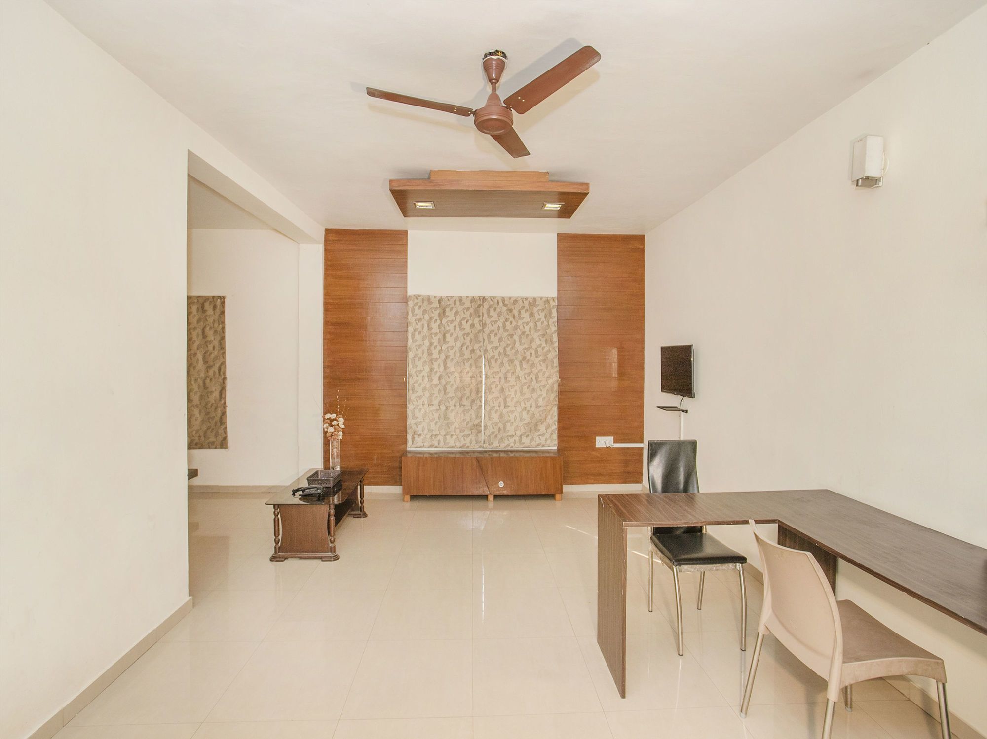Oyo 10722 Simera Service Apartment