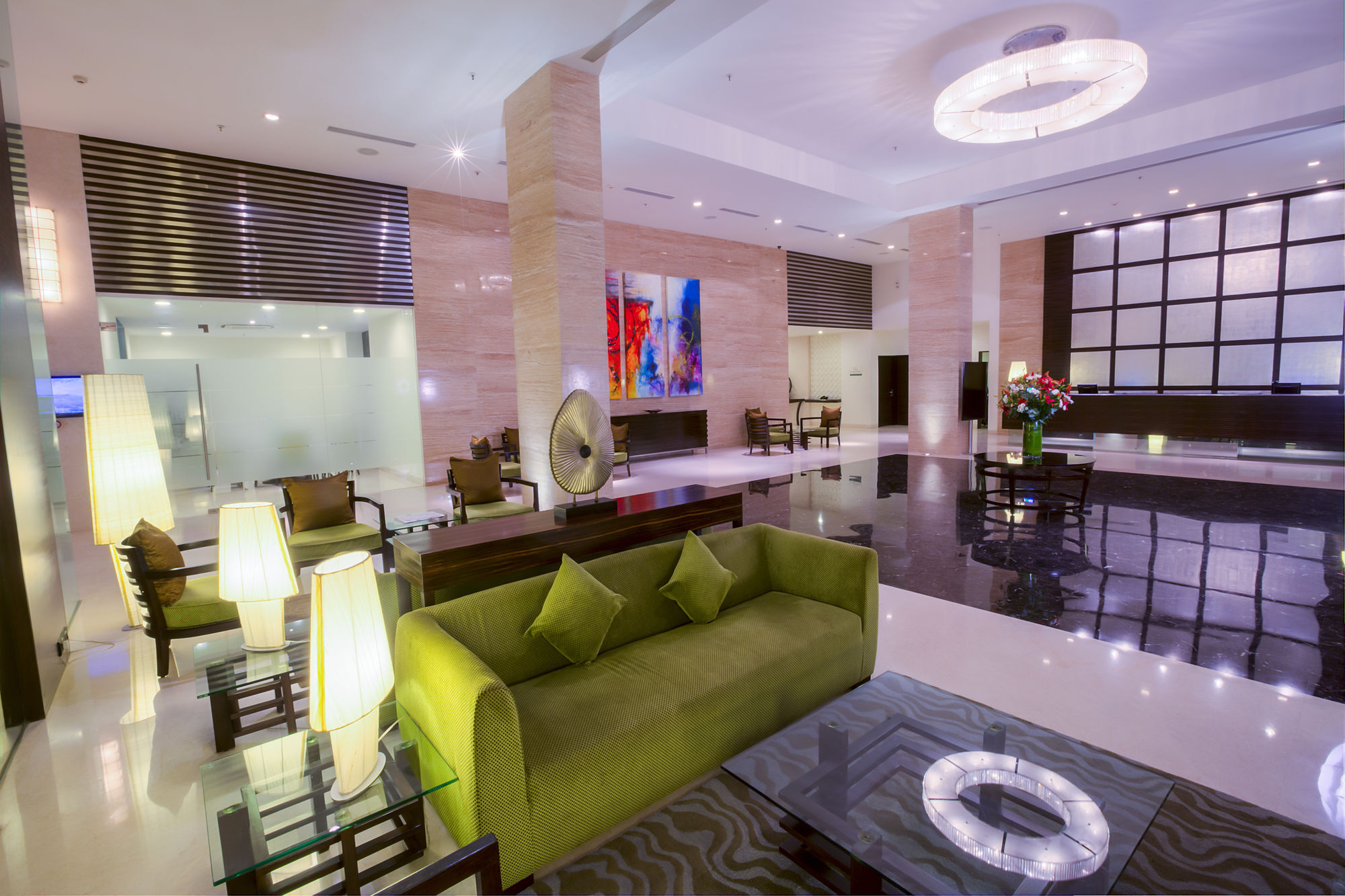 Radha Regent Electronic Hotel 4*