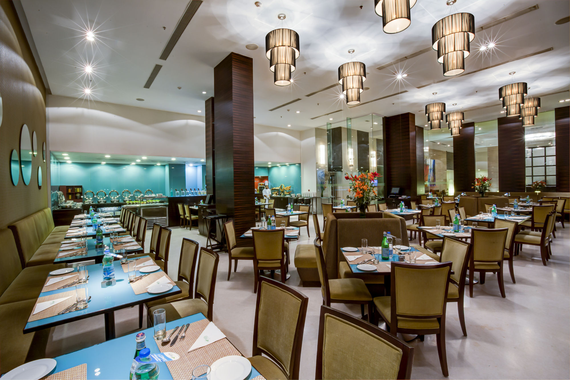 Radha Regent Electronic Hotel 4*