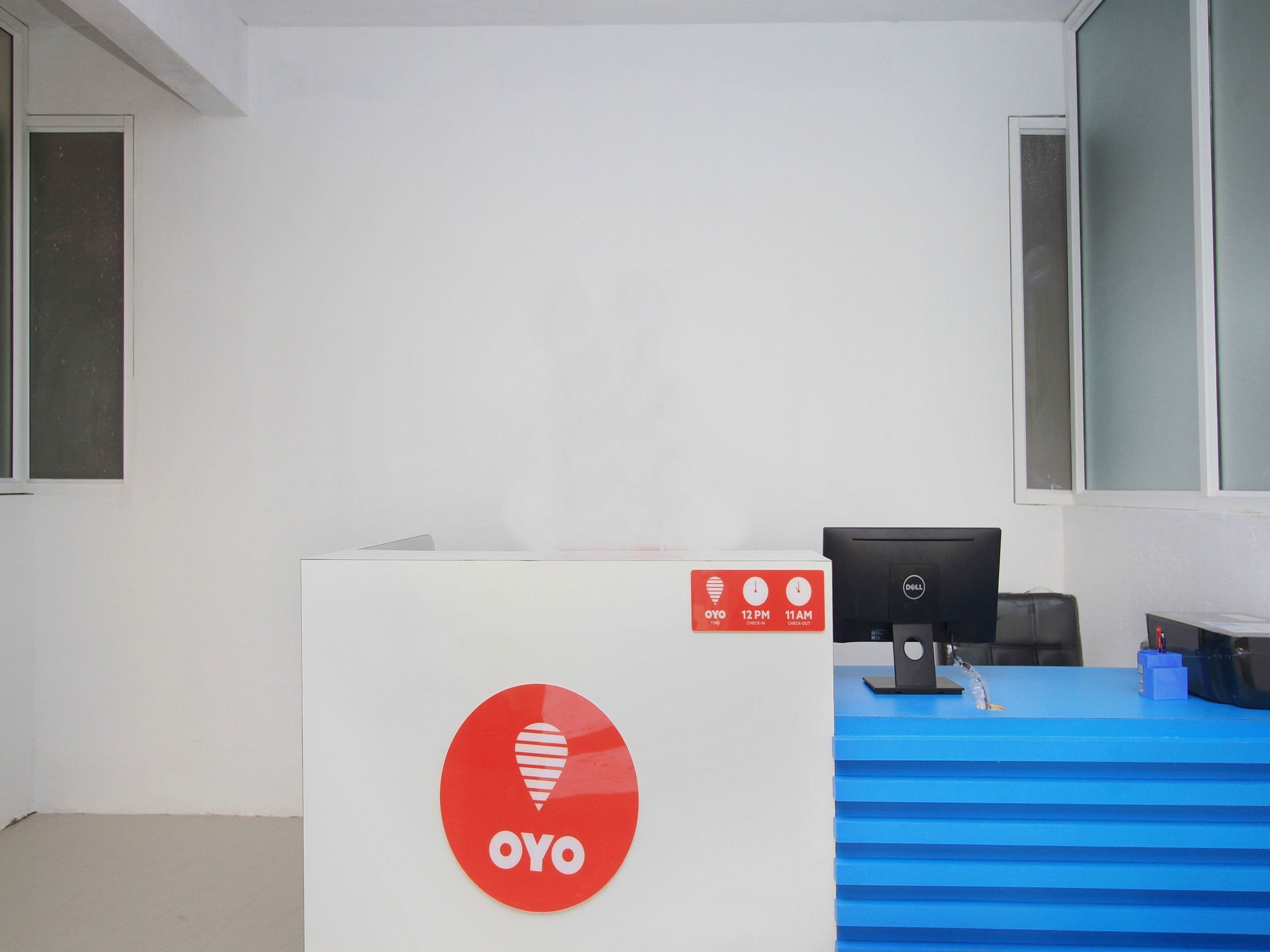 Oyo 11058 Shelton Manayata Hotel Bangalore