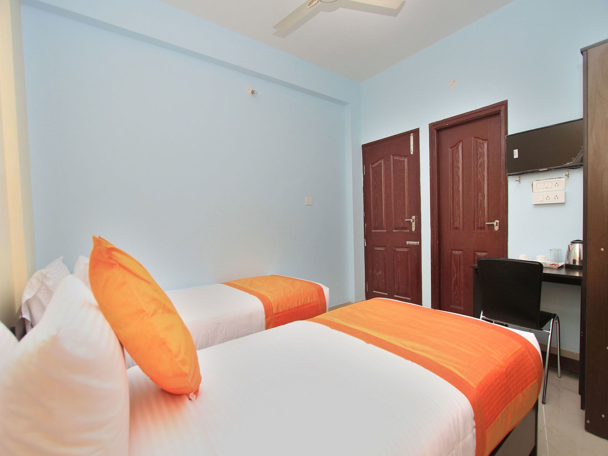 Oyo 11058 Shelton Manayata 3* Bangalore
