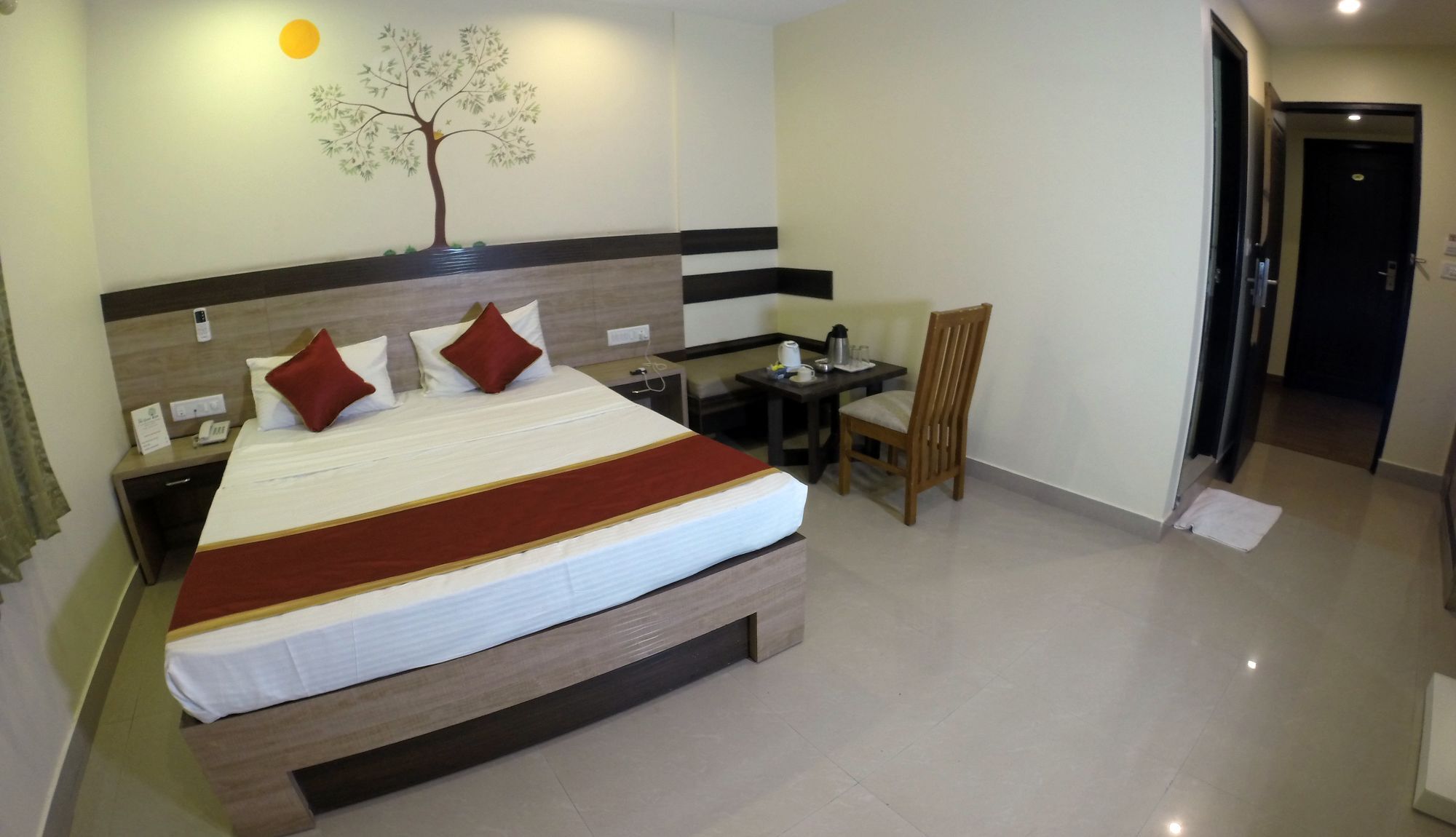 Hotel Trees 3*