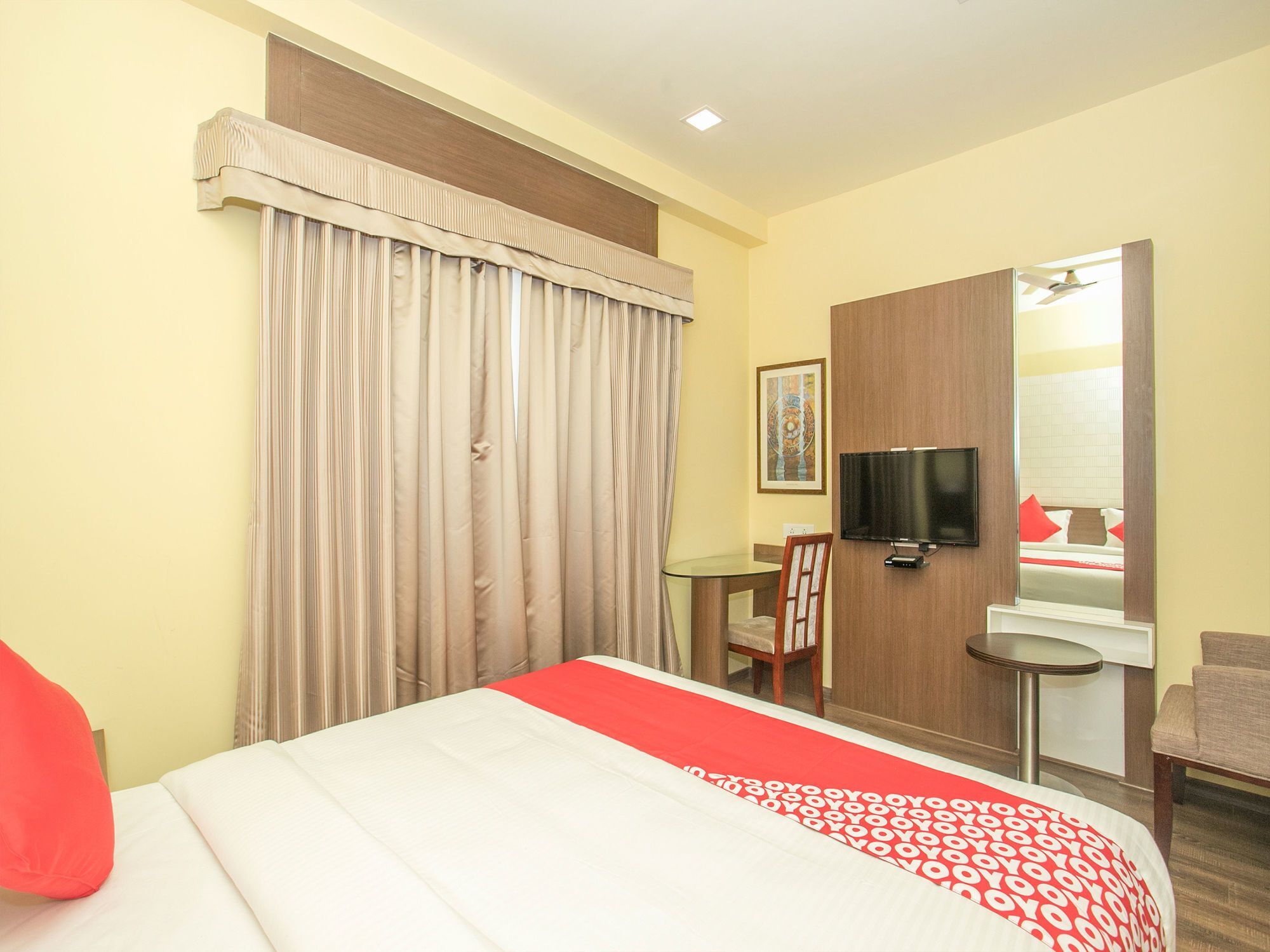Hotel Capital O 15775 Supreme Boutique Bangalore