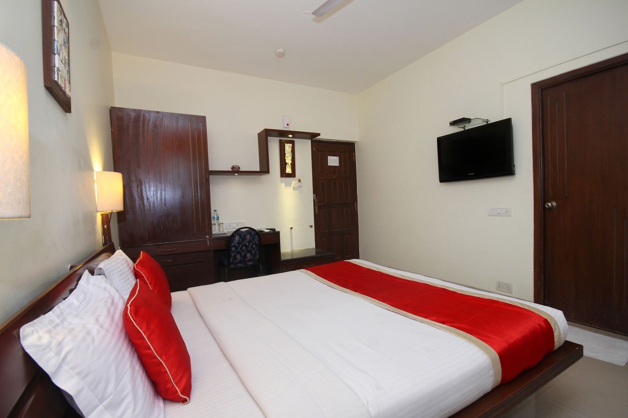 Oyo 5108 The Retreat Hotel Bangalore