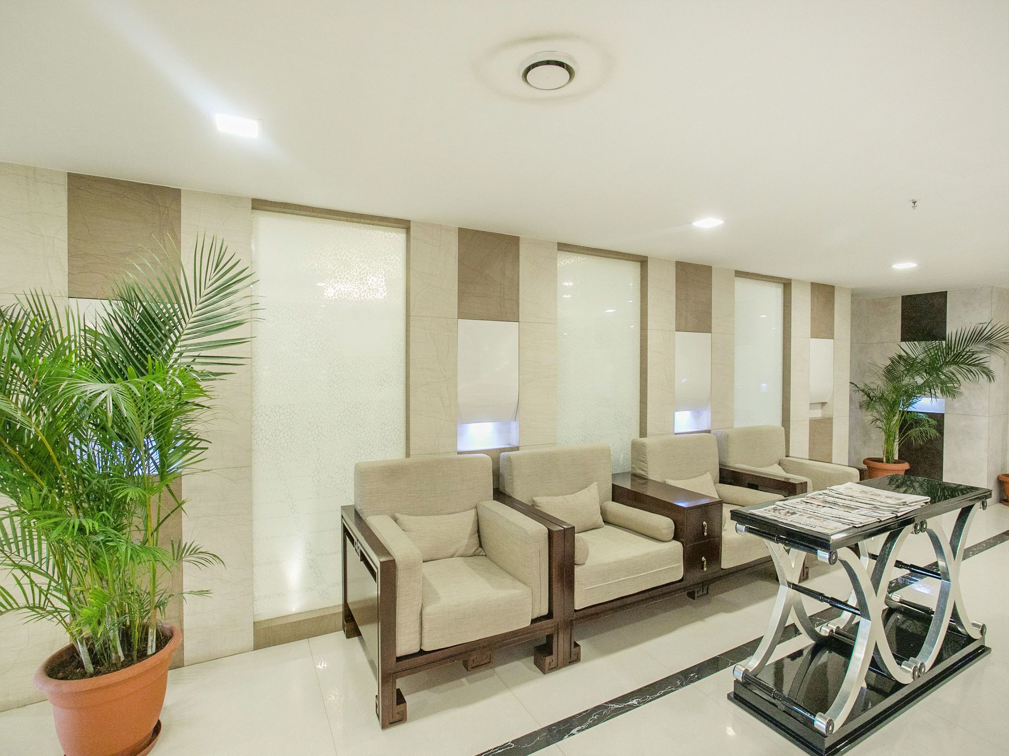 Capital O 15775 Supreme Boutique Hotel Bangalore
