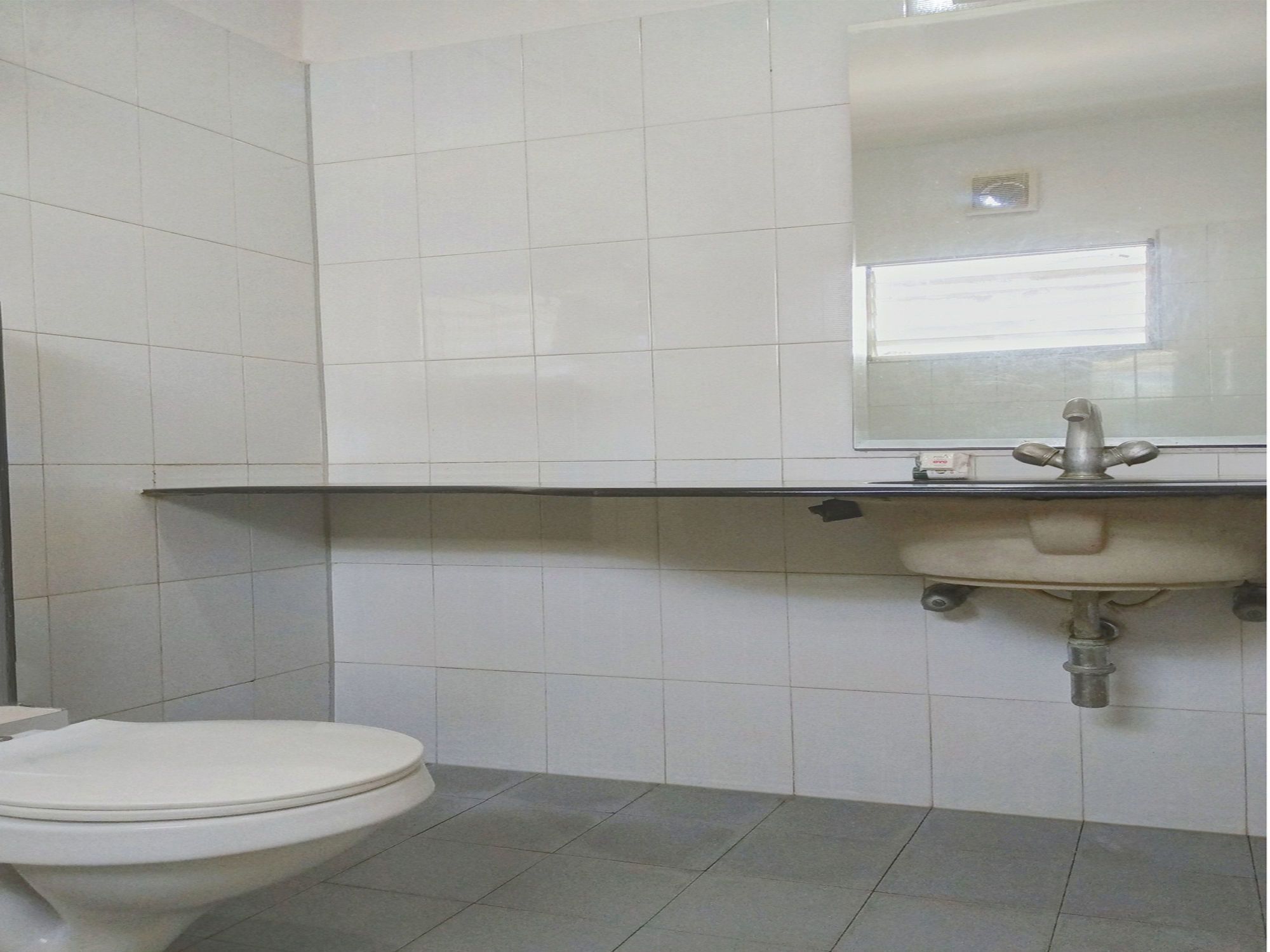 Hotel Oyo 10884 Pavana Residency