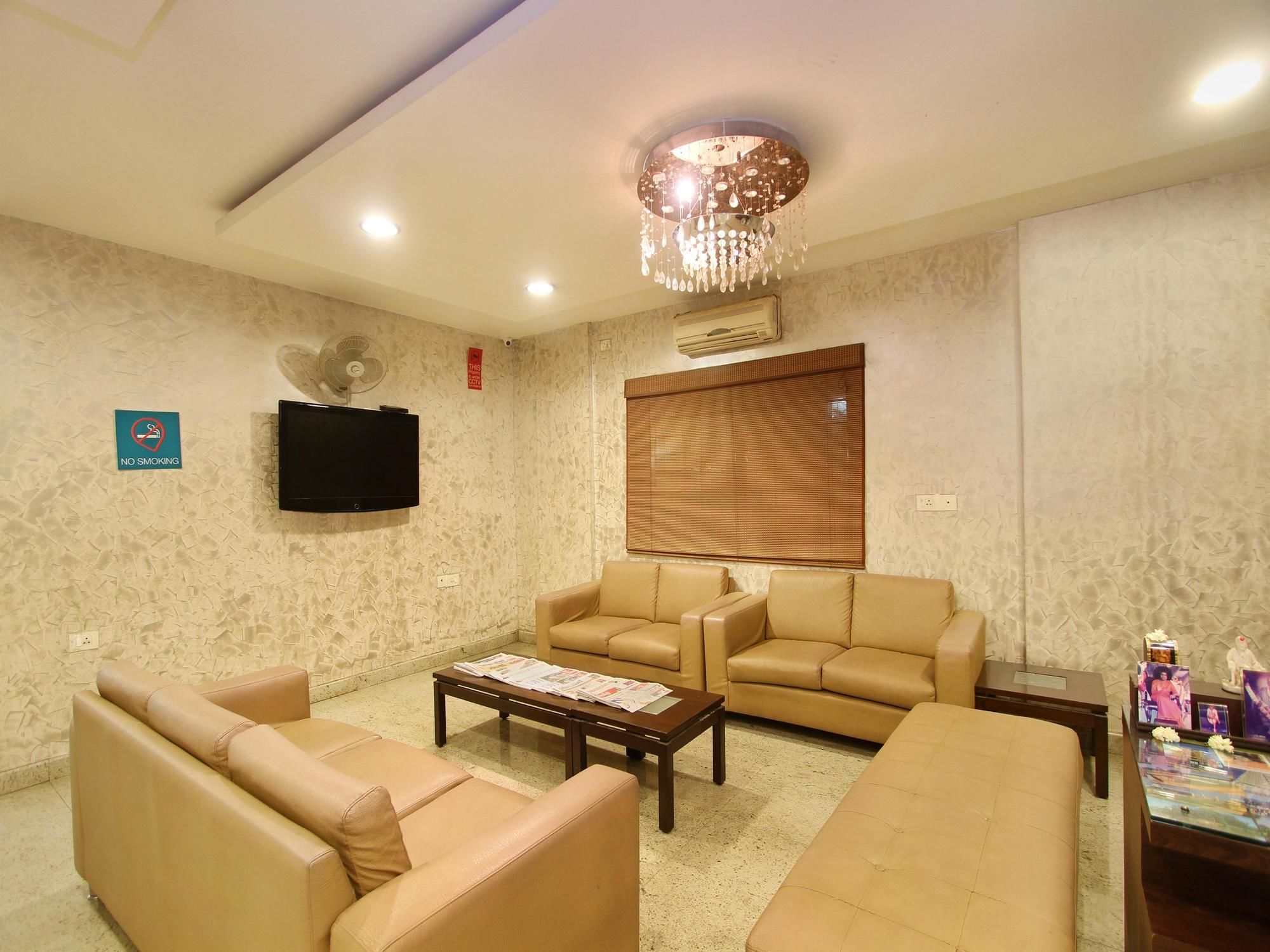 Oyo 435 Amshi International Hotel Bangalore
