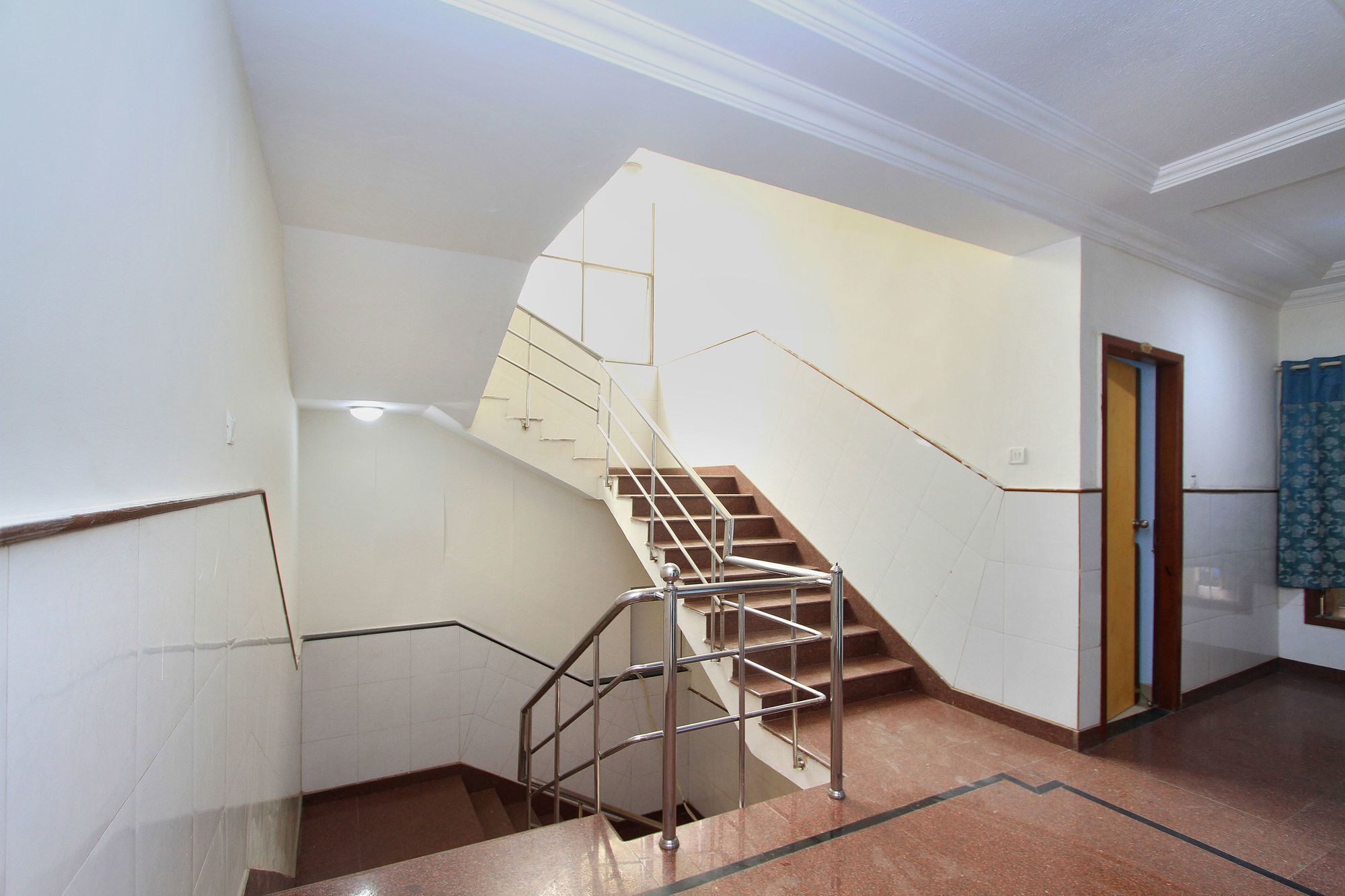 Hotel Oyo 9908 Ira Residency 2*