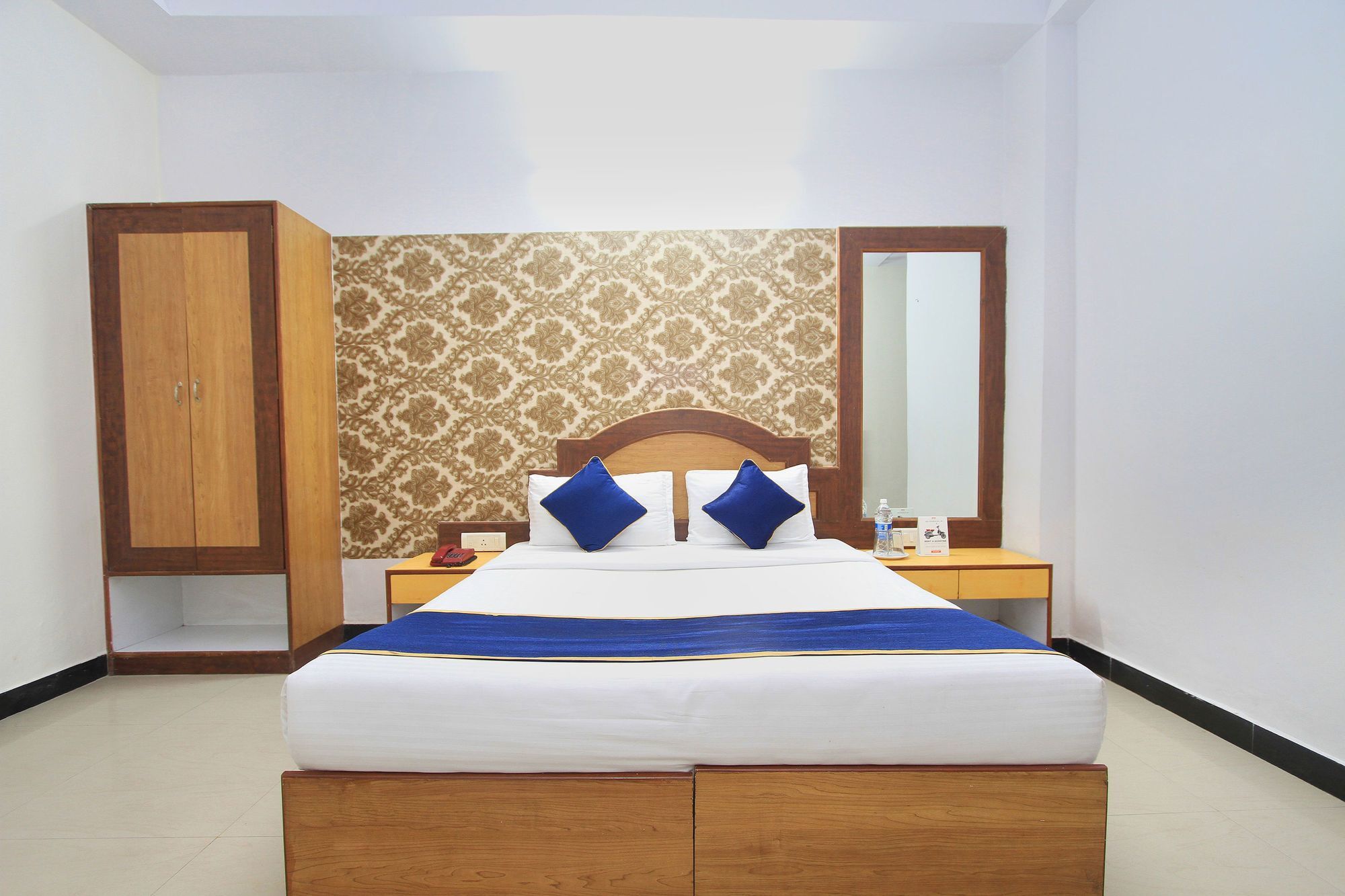 Oyo 9908 Ira Residency Bangalore