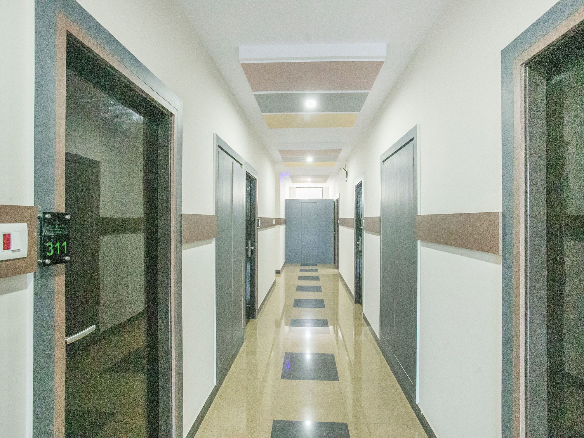 Hotel Oyo 15352 Sahara 3*