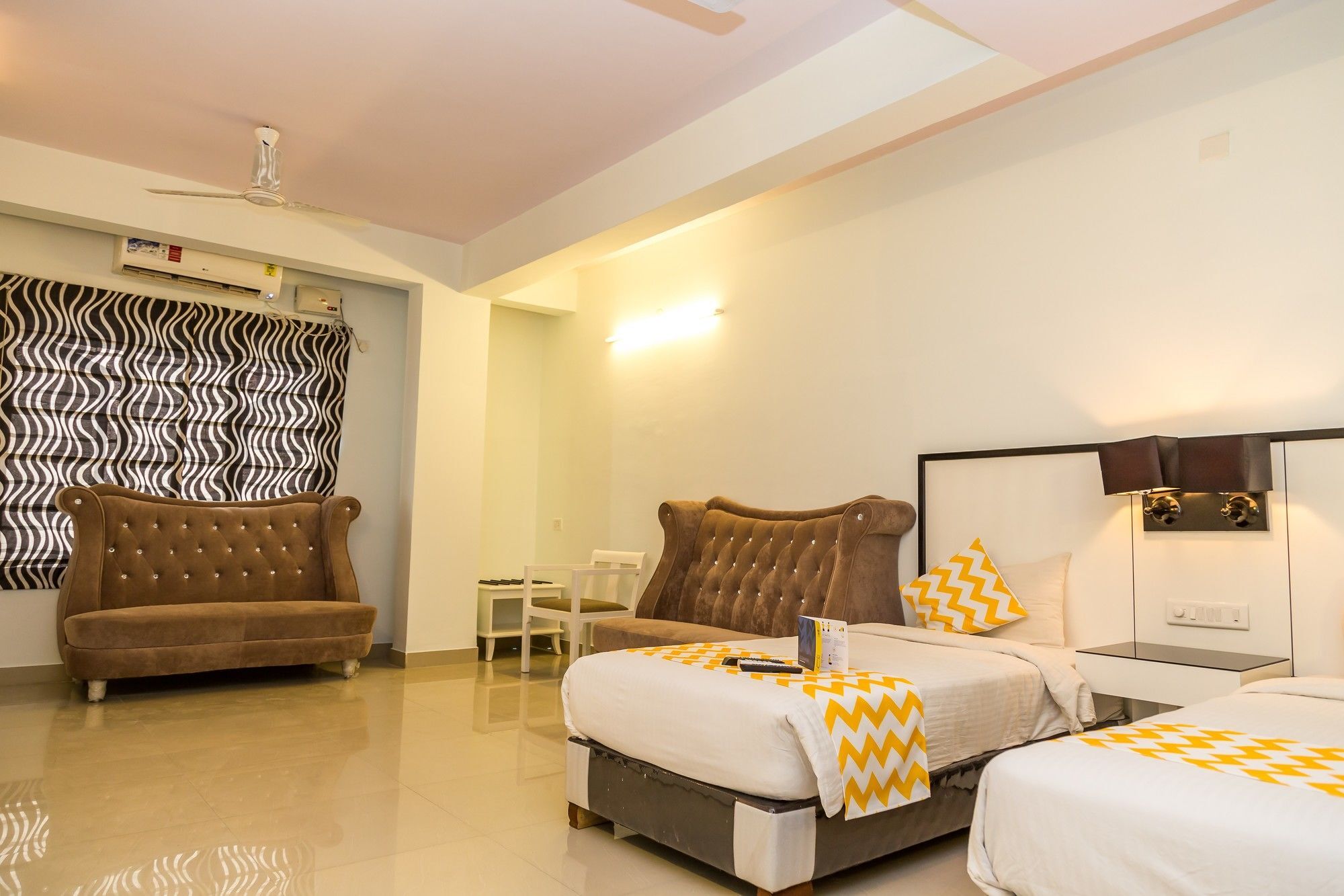 Collection O 29 Church's Near Cubbon Park Bangalore