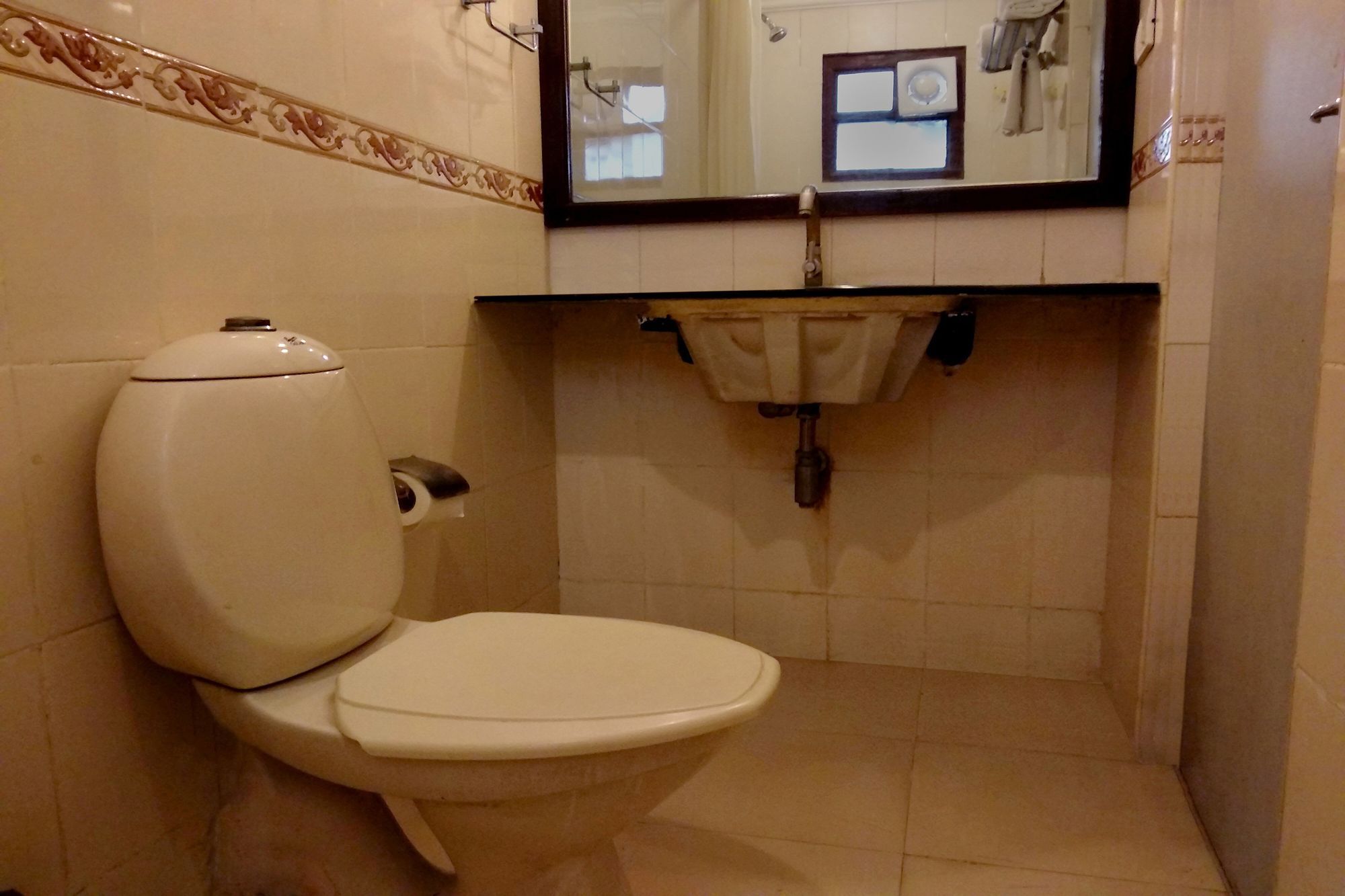 Oyo 539 Pearl Hotel 3*