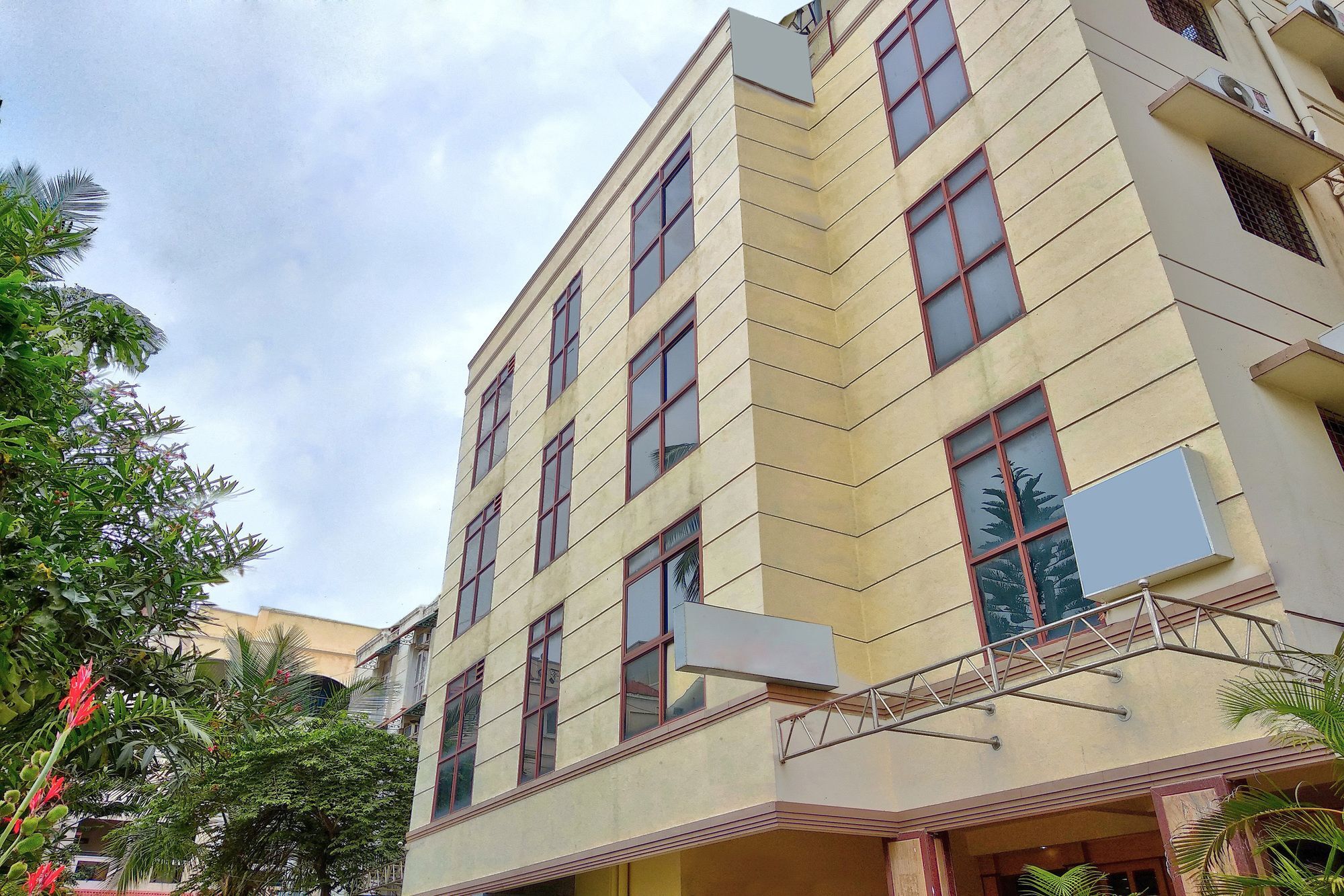 Oyo 539 Pearl Hotel Bangalore