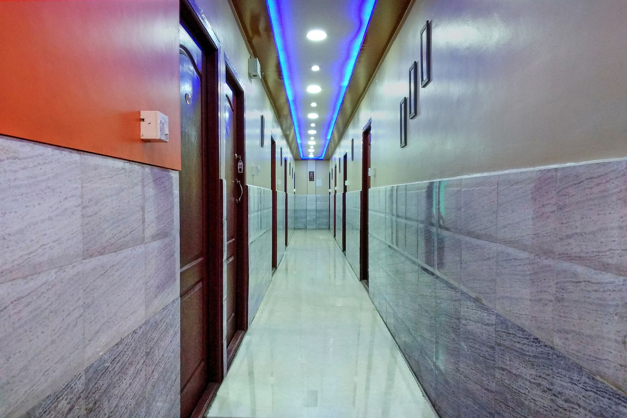 Hotel Oyo 10436 Forum Park