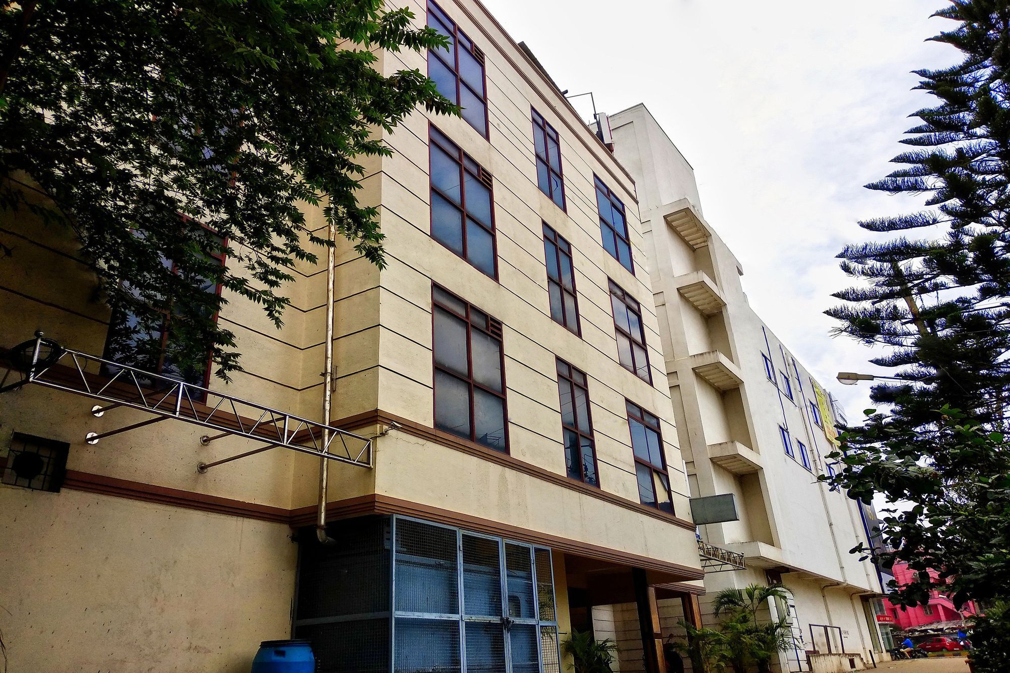 Oyo 539 Pearl Bangalore