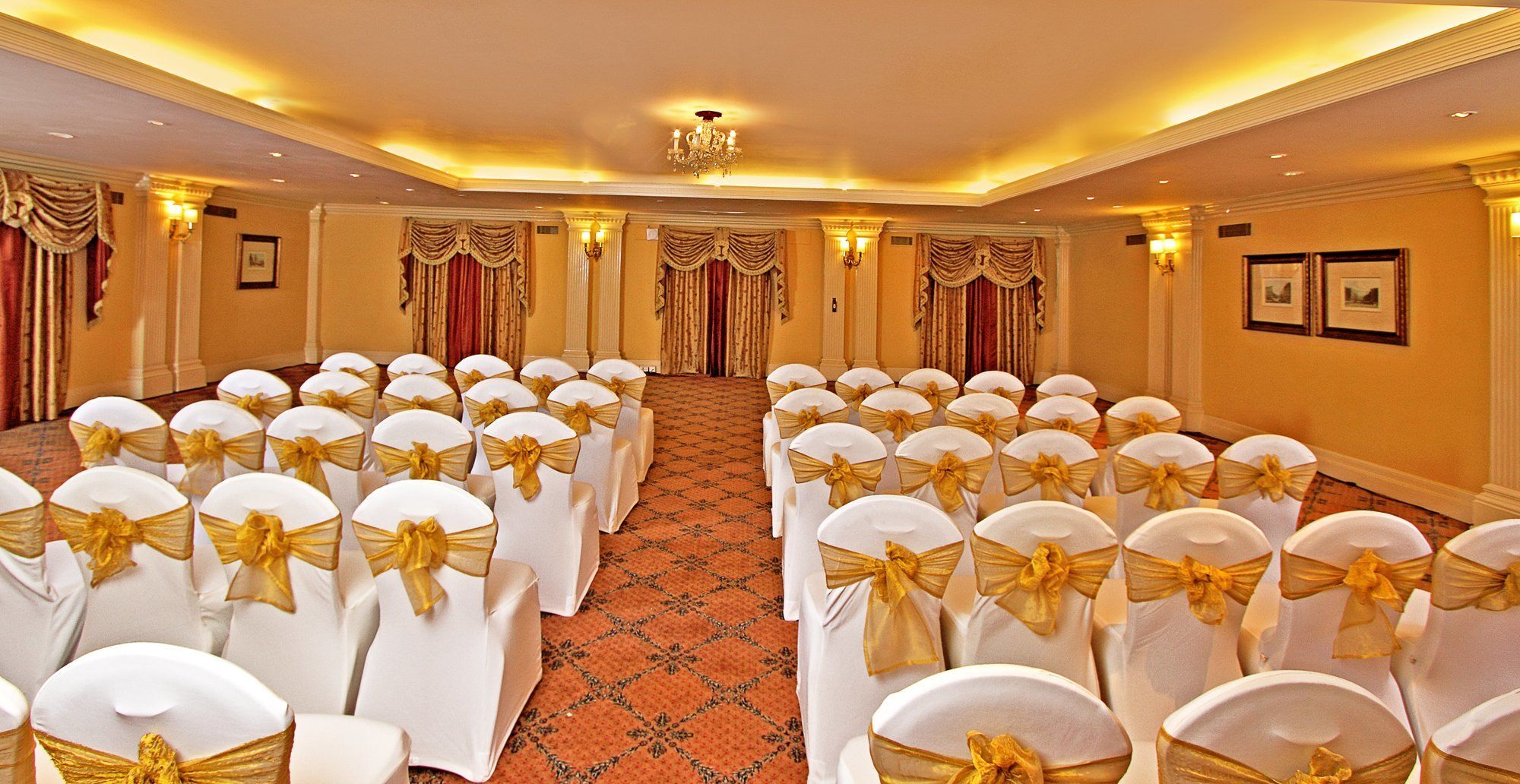 Hotel Itc Windsor, A Luxury Collection Hotel,