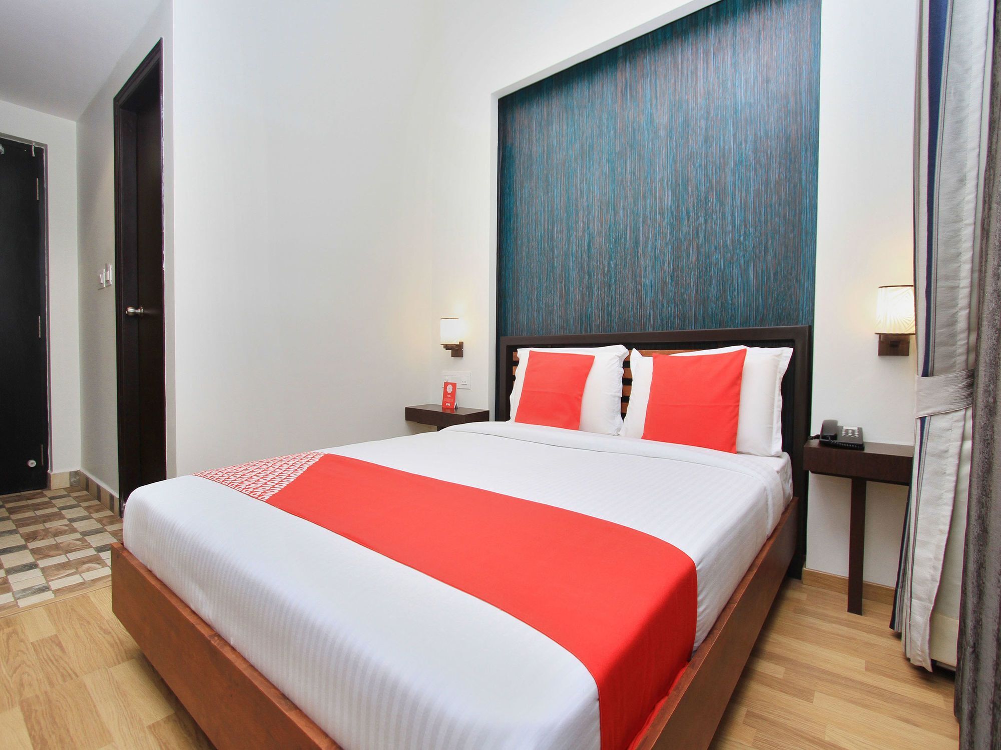 Hotel Capital O 13090 Astor