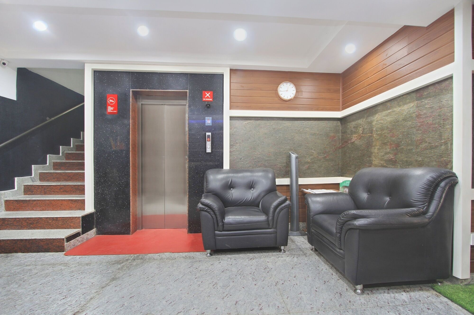 Hotel Oyo Flagship 5360 Nash Bangalore