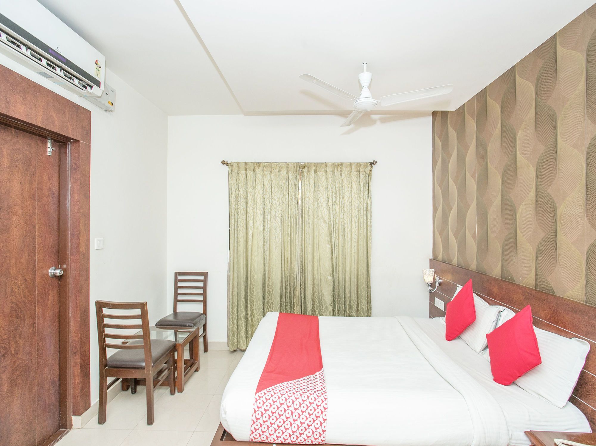 O Status Executive Room's Hotel