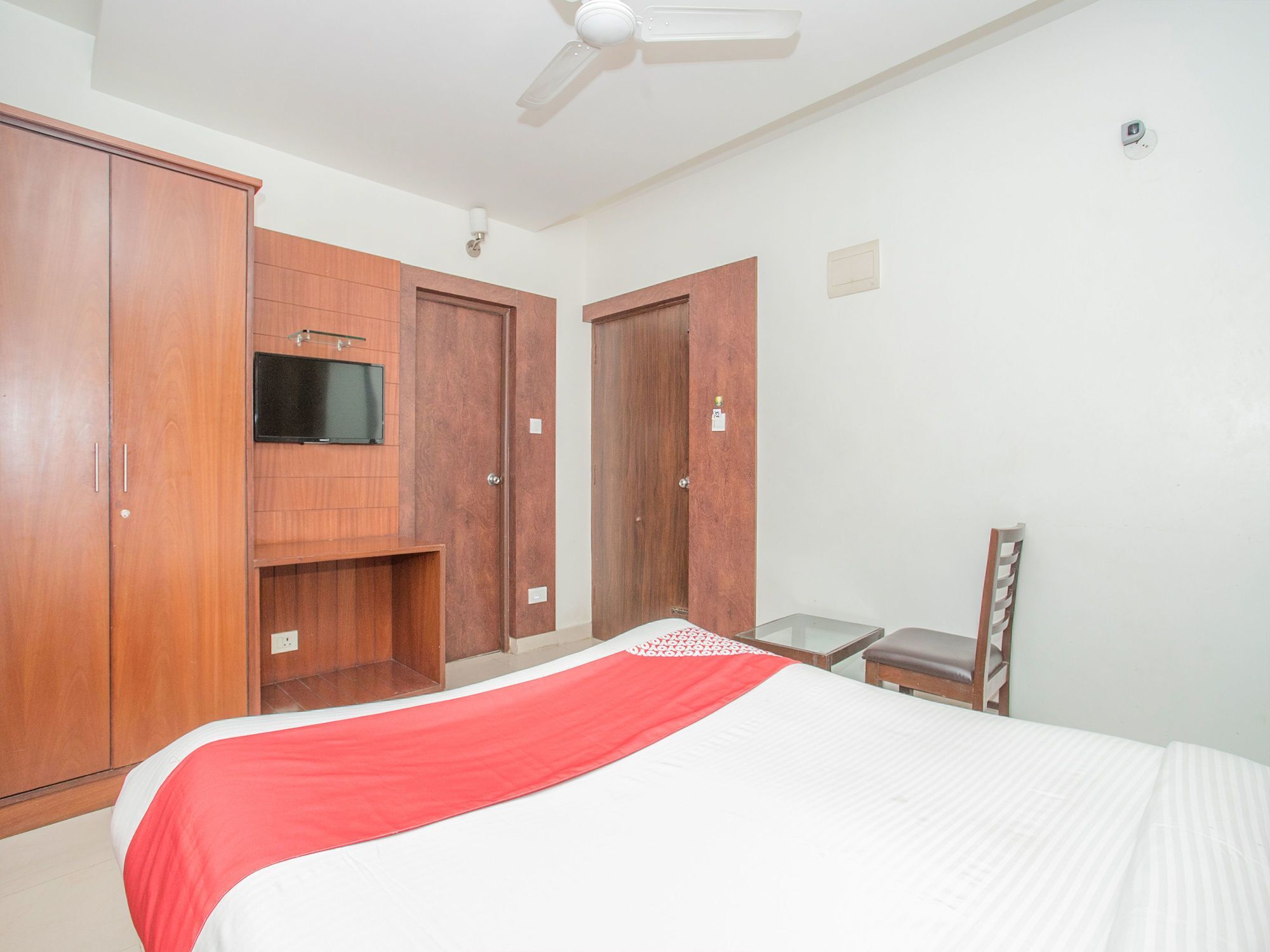 O Status Executive Room's