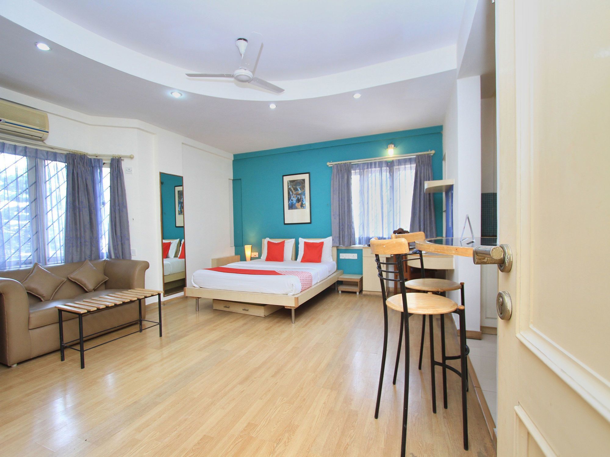 Oyo 3023 Compact Lavelle Road 2* Bangalore