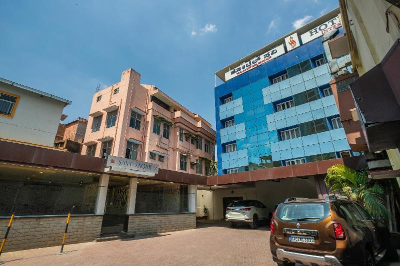 Capital O 13184 Savi International 3* Bangalore