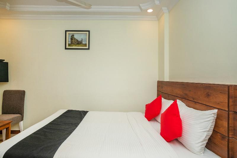 Capital O 13184 Savi International Hotel Bangalore