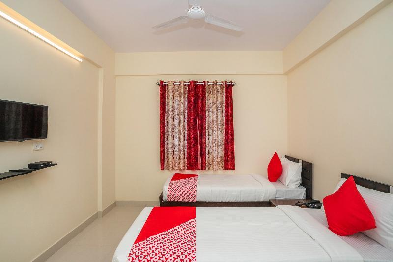 Collection O 18971 Rv Vidyaniketan Hotel Bangalore