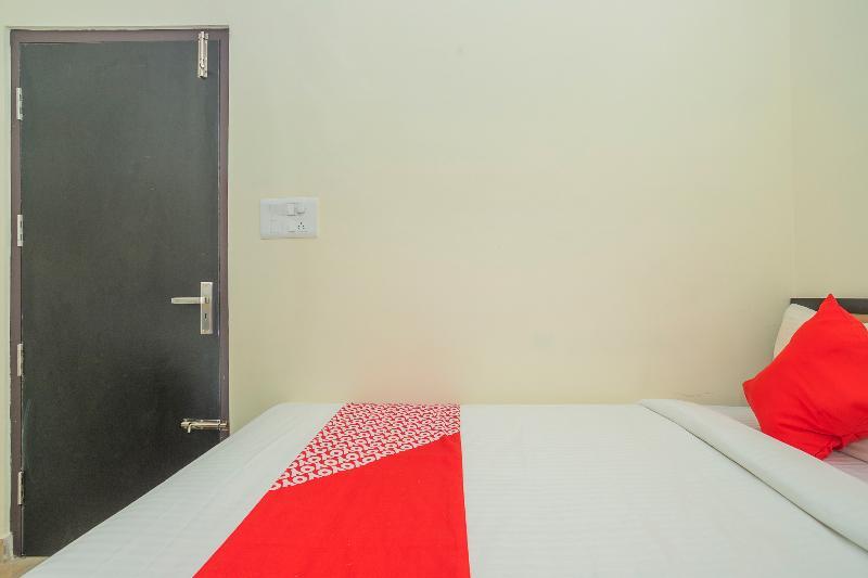 O Ganakkal Near Bgs Hospital Junction Formerly Omkar Inn. Bangalore