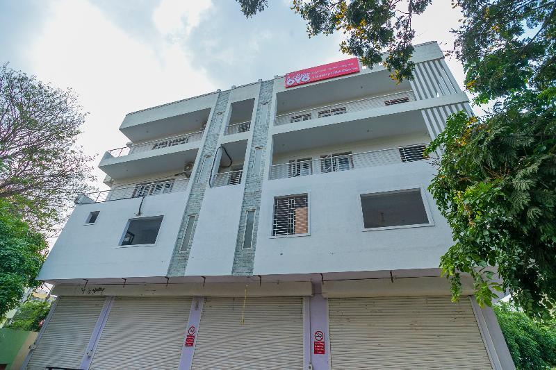 Hotel Oyo Flagship 29560 Bgs Gleneagles Global Hospital 3*