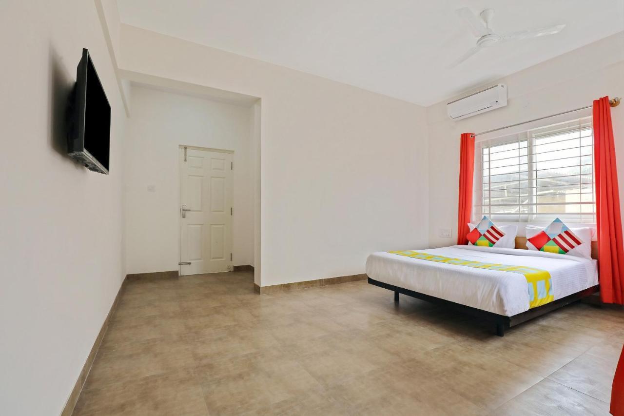 1brelegant Abode Near Mantri Square Mall Bangalore