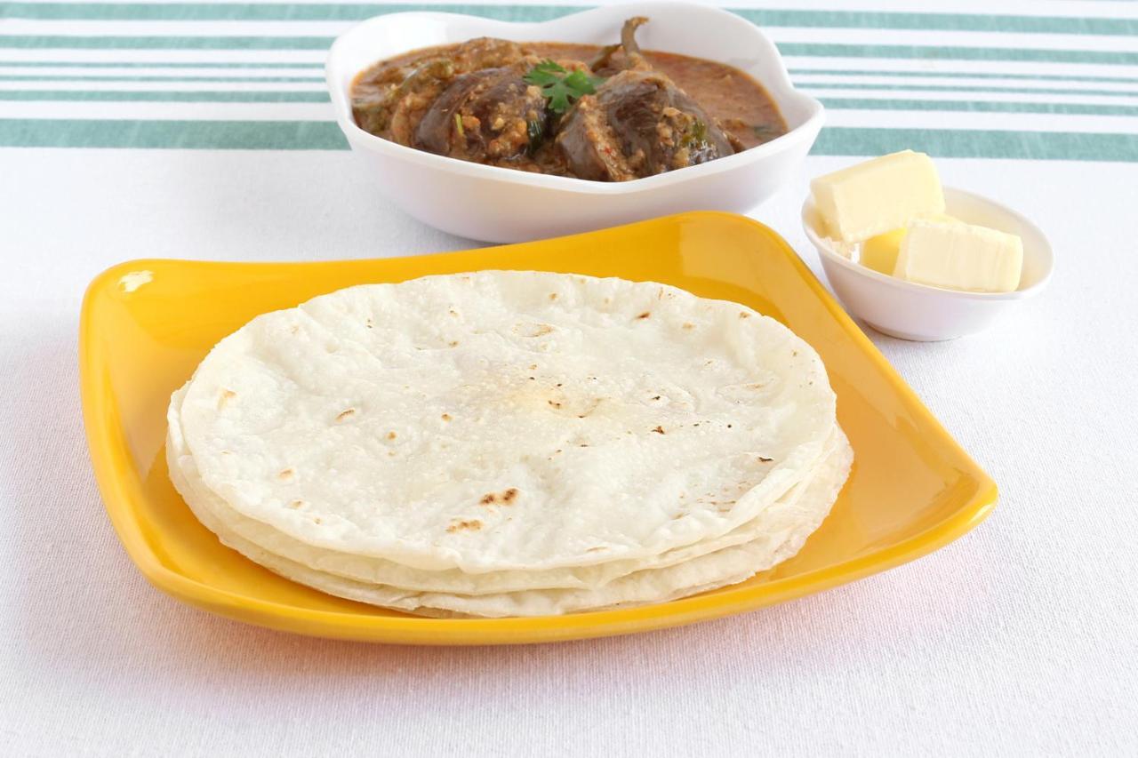 Hotel Oyo 26565 Rajatha Mahal Bangalore