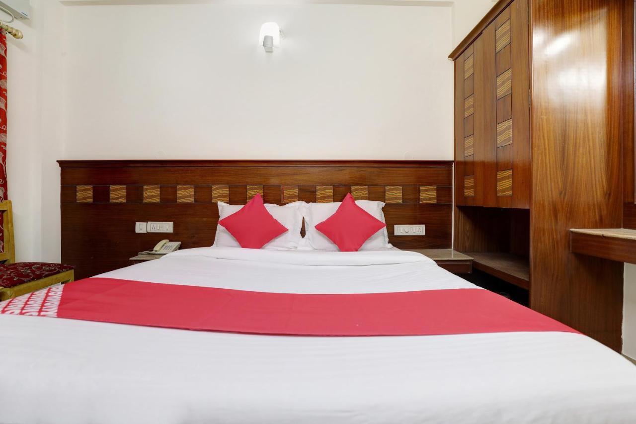 Oyo 38662 Snt Comforts Hotel Bangalore