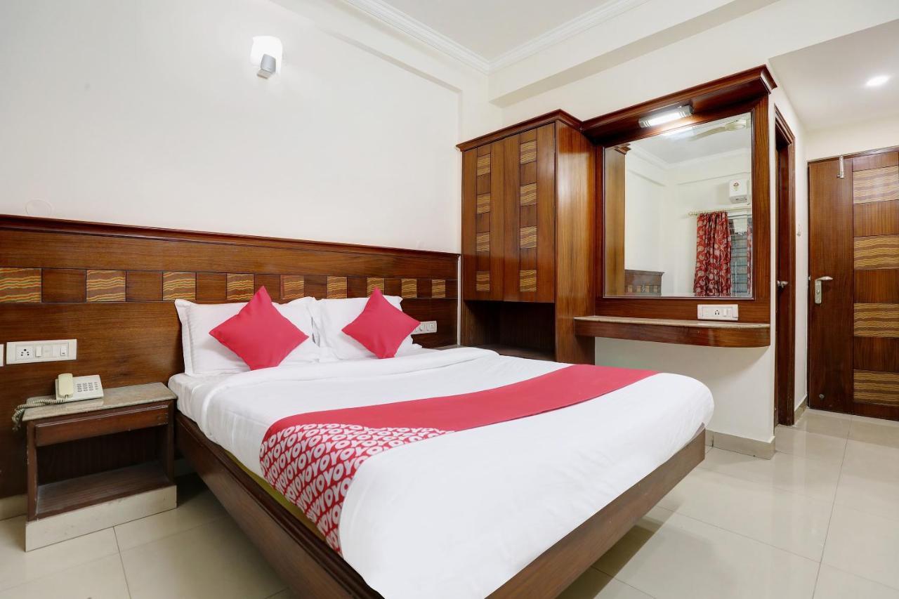 Oyo 38662 Snt Comforts 3* Bangalore
