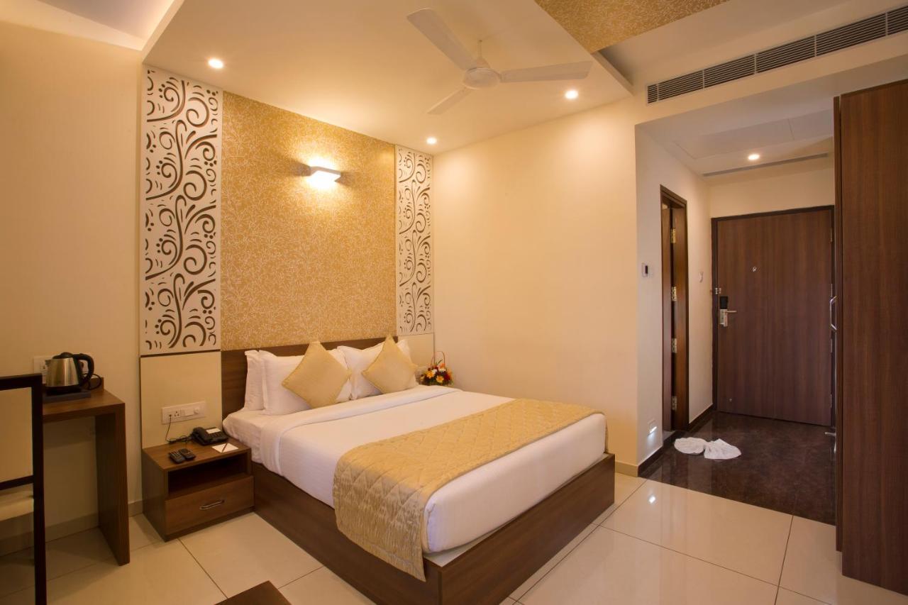 Hotel De Venetian By Tgi 3*