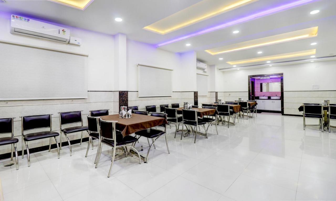 Ring View - Hebbal Hotel