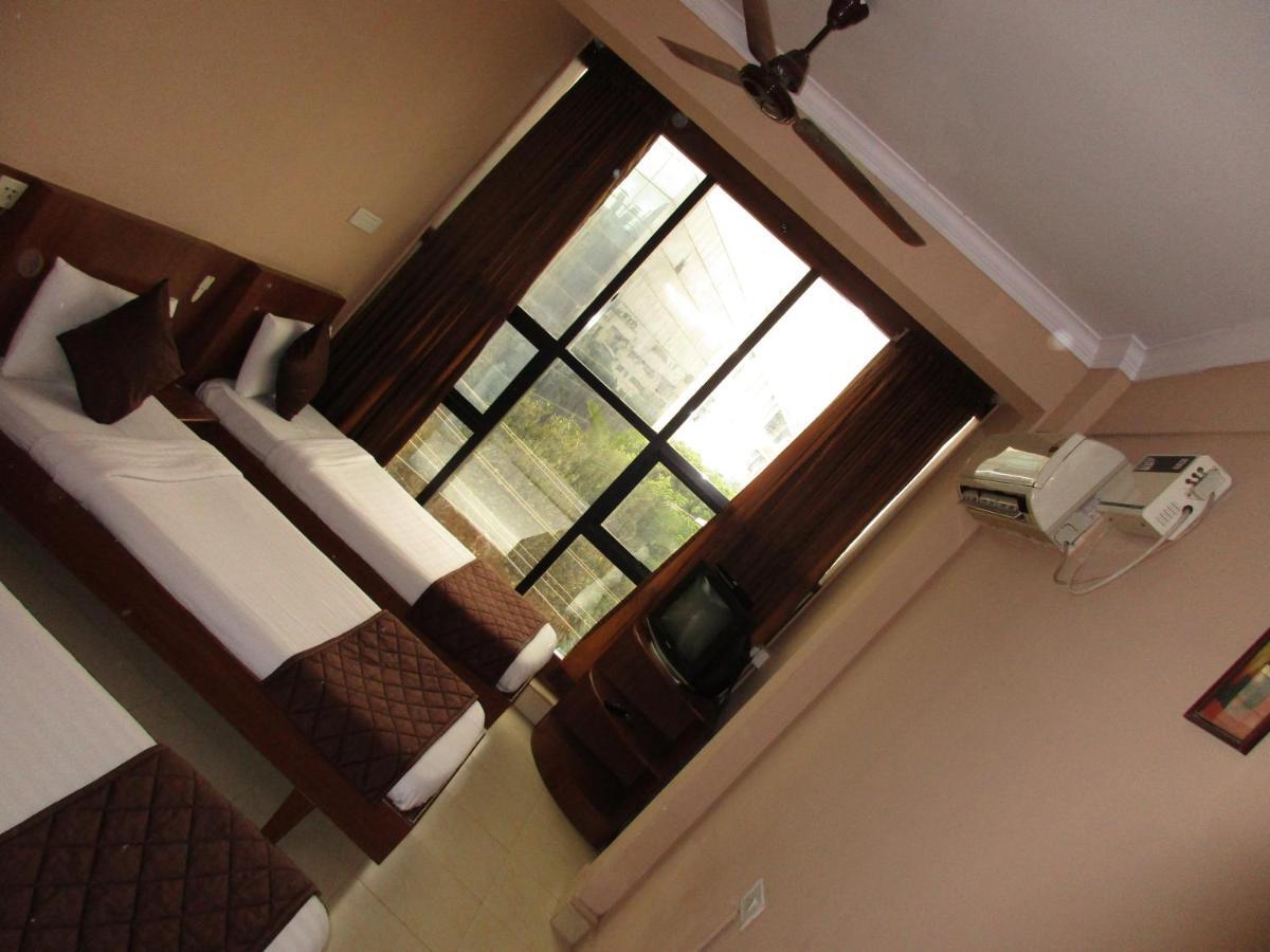 Hotel Nash 3*