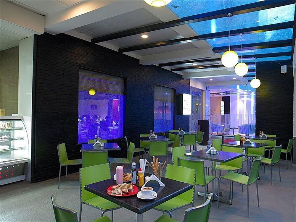 Blu Petal - A Business Hotel