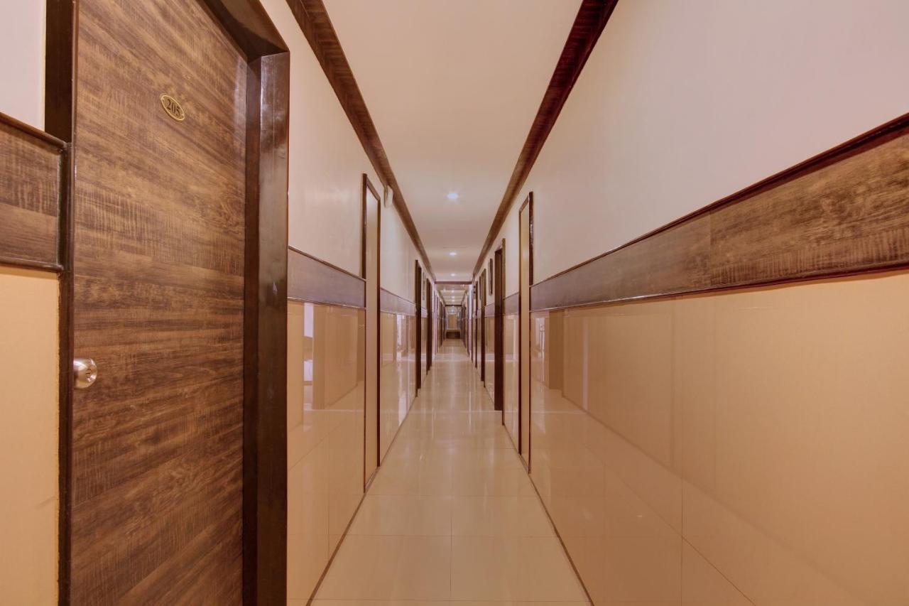 Hotel Shrusti Comfort 3*