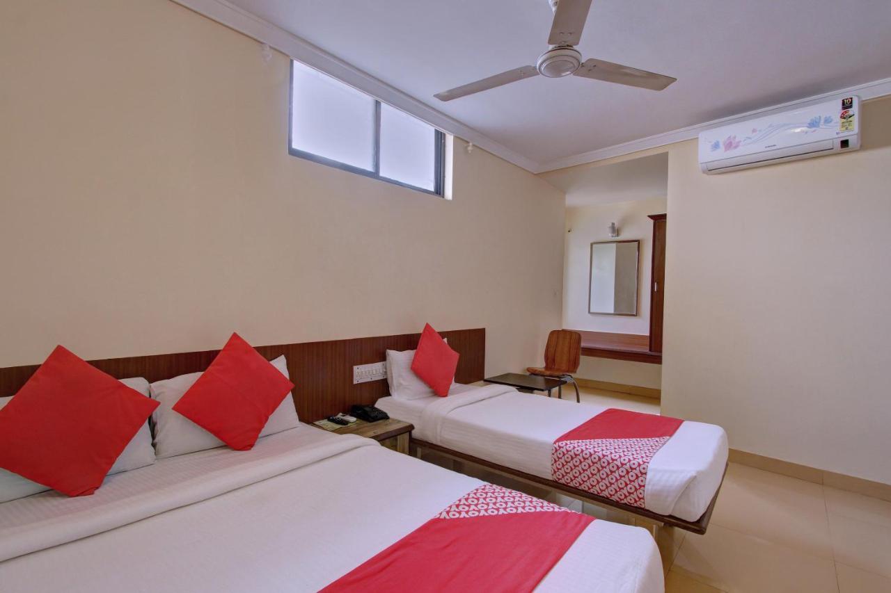 Hotel Shrusti Comfort 3*