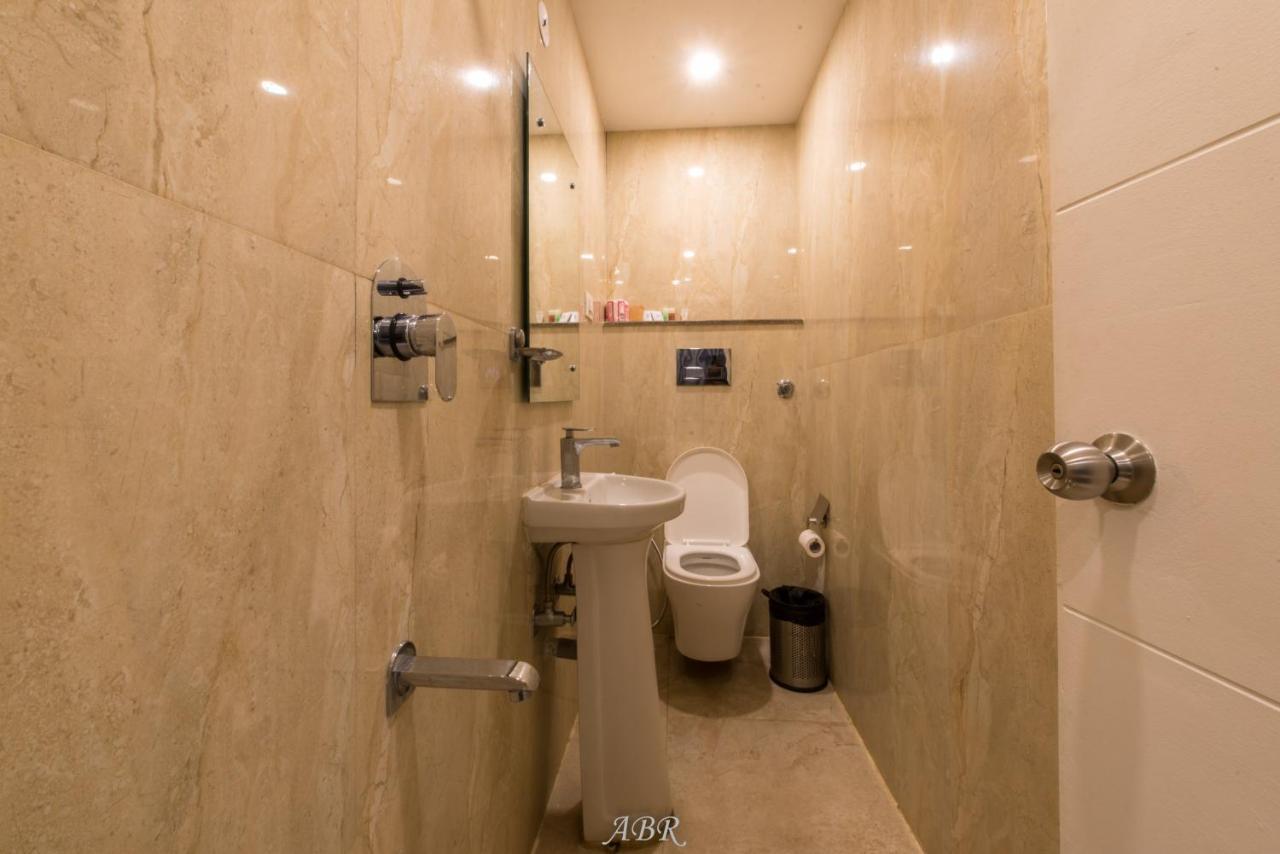 Caramel Hotel