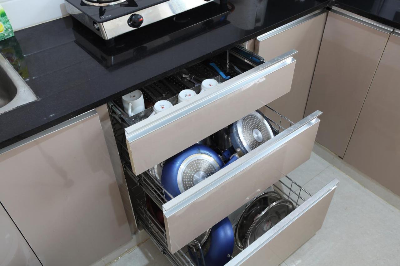 Qualtems Guest House-with Ac Options Apartment *