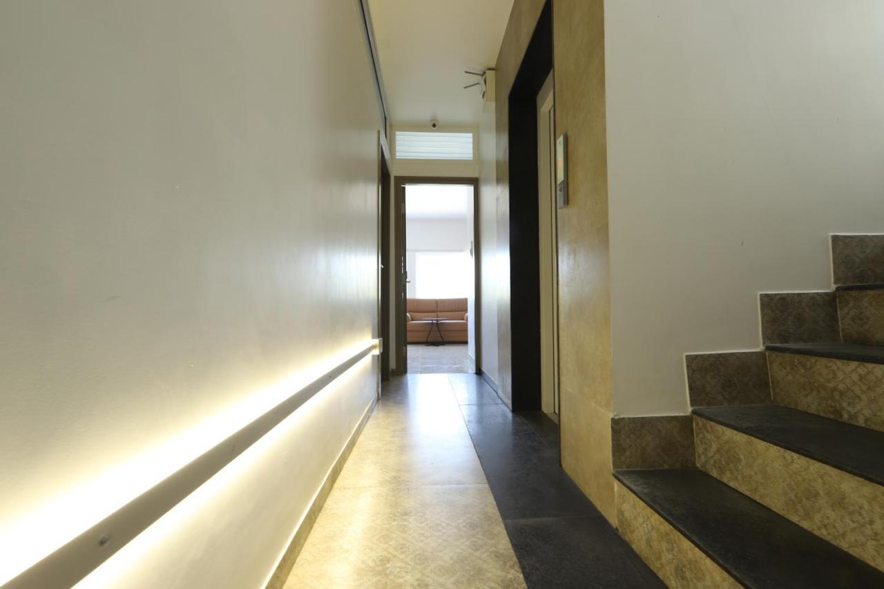 Sira Hotel