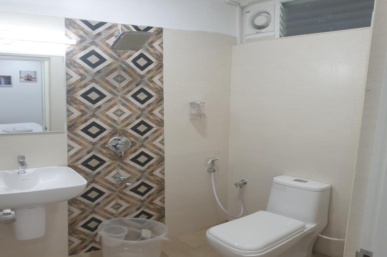 Hotel Sira 3*
