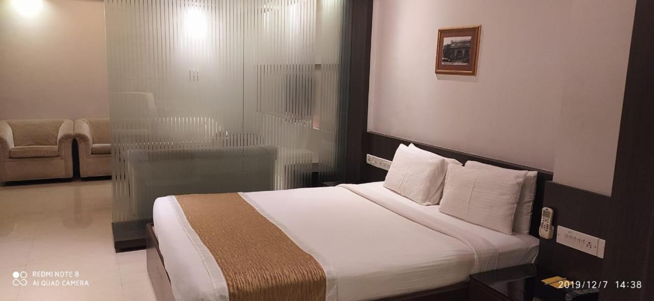 The Curzon Court Hotel 2*