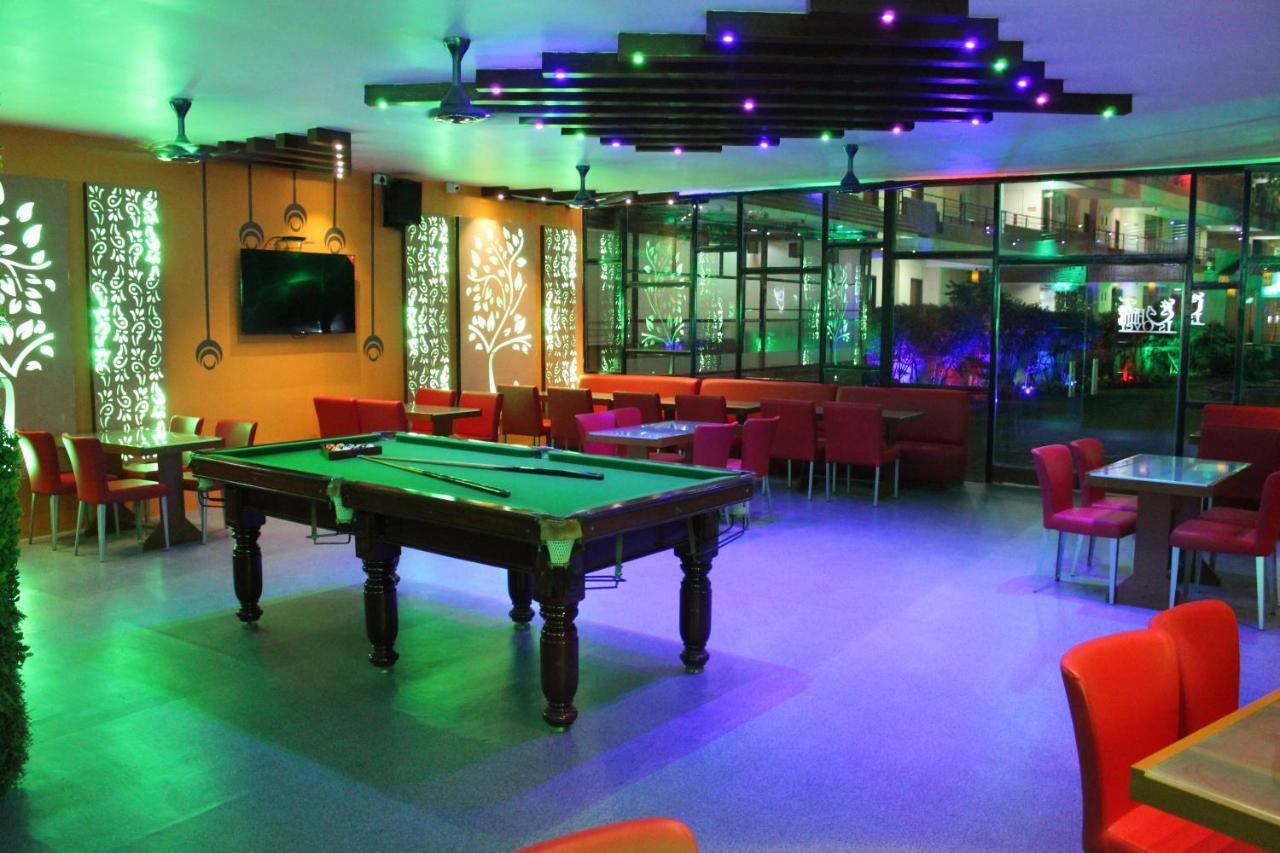 Gardeenia Comfortes Suites-fully Vaccinated Staff Hotel Bangalore