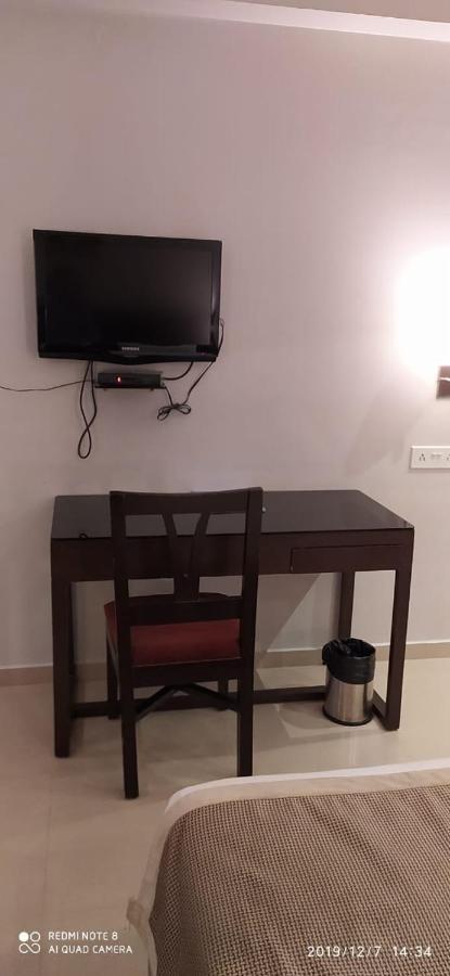 Hotel The Curzon Court Bangalore