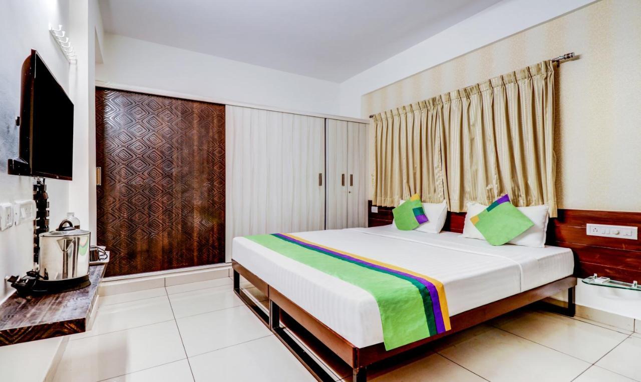 Treebo Saga Hotel