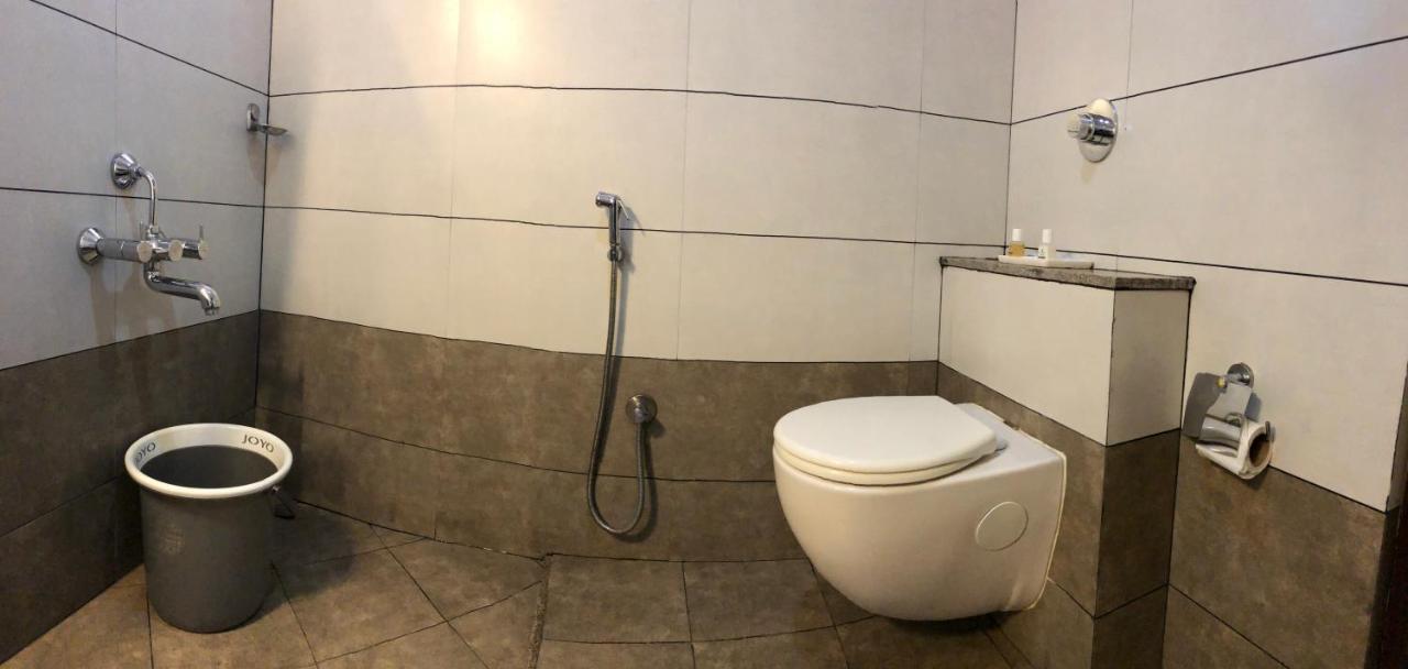 The Porch Hotel/service 3* Bangalore